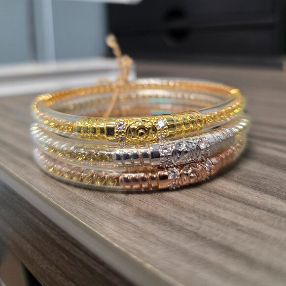Three Queens All Weather Bangles® (AWB®) - Yellow Rose Size LRG - Picture 1 of 4